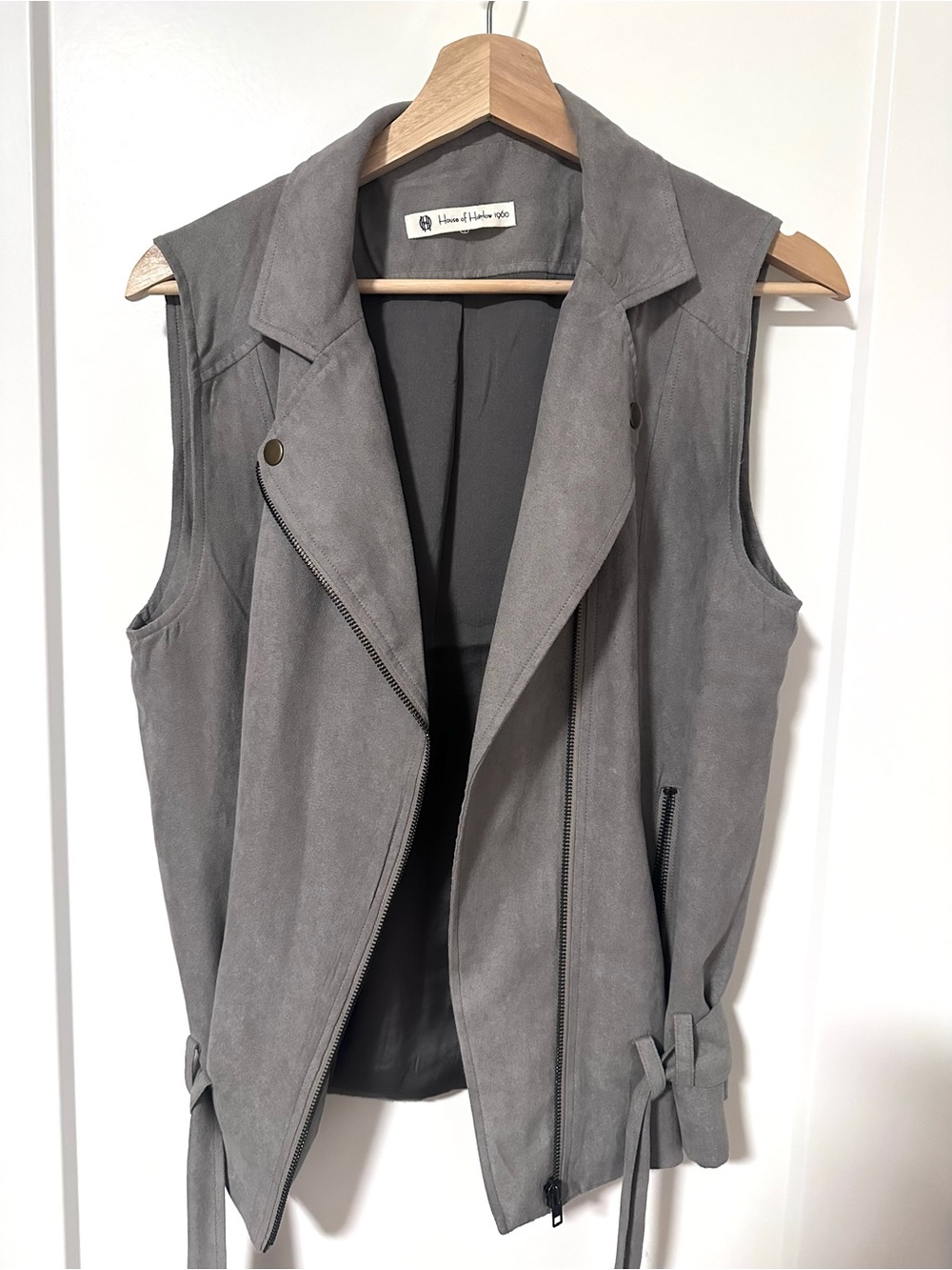 House of Harlow 1960 Suede-Like Moto Vest in Gray